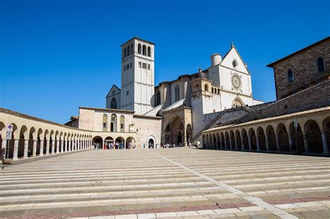 places to visit chiesa del carmine