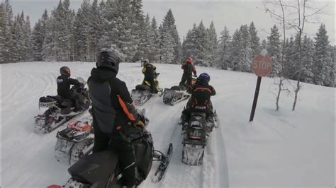 Island Park Id Mesa Falls And Ashton Id Snowmobiling 22122 Youtube