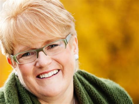 I danmark skal vi kun rumme de udlændinge, der også kan rumme danmark. Trine Skei Grande - Oslo Venstre