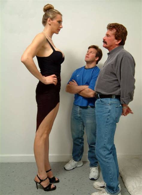 Tall Goddess By Tallgirlfan Tall Girl Short Guy Tall Women Tall Girl