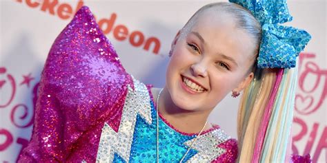 Jojo Siwa Wants Her Kissing Scene With A Man Cut From Movie Paper