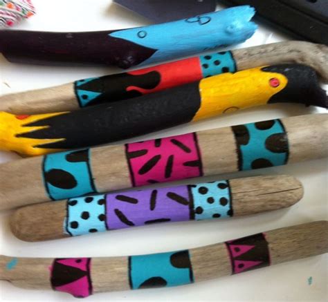 Painted Sticks Painted Driftwood Driftwood Crafts Craft Stick Crafts