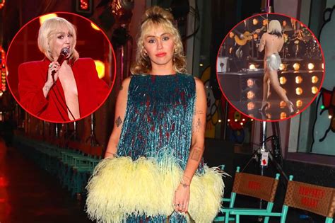 Miley Cyrus Suffers Wardrobe Malfunction On New Years Eve Say I Loved