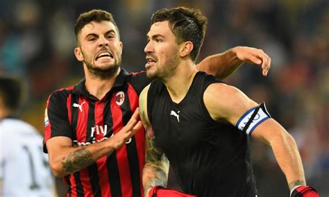 Al suo posto gioca leao. Europa League, il Milan si salva a Siviglia: il primo ...