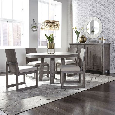 Bassett furniture's designers have an uncanny eye for the most popular and fashionable trends in home furniture. Modern Farmhouse Round Dining Room Set Liberty Furniture ...