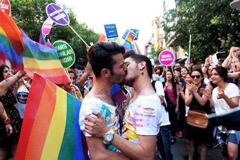 Los Actos En Conmemoraci N Del Orgullo Gay Se Repartir N Desde El De Junio Al De Julio En