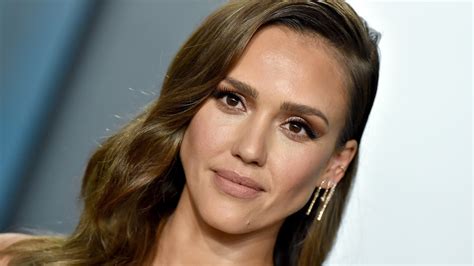 Jessica Alba And Daughter Honor Look Like Twins With Matching Hairstyles Verve Times