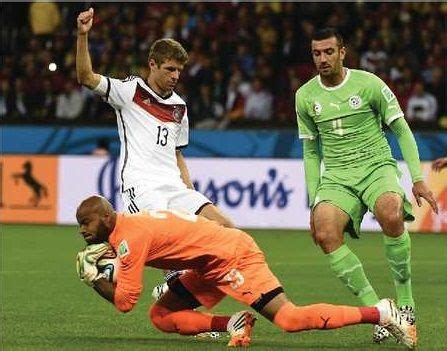 On n'a pas trop vu le buteur du real madrid dans le premier. Le portier Algérien Rais M'Bolhi,élu homme du match Algerie-Allemagne par la FIFA. en 2020 ...