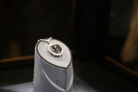 The Extraordinary History Of The Hope Diamond Fashion Gone Rogue