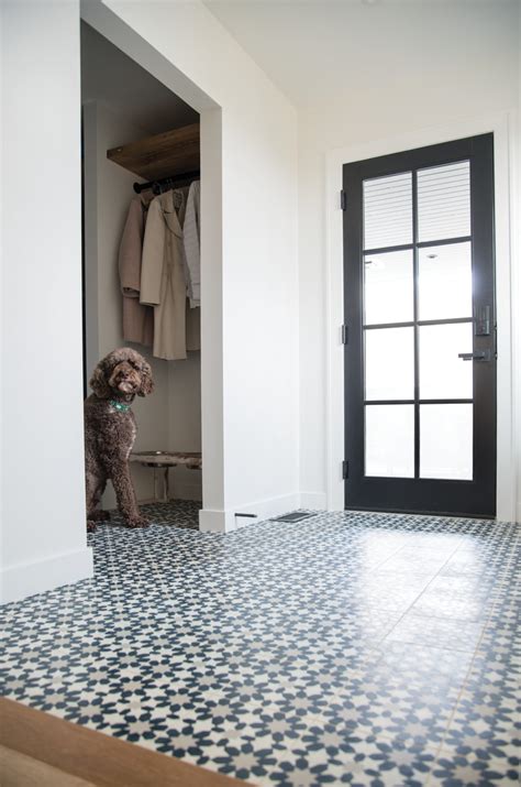We did not find results for: Inside a North Glenmore Park Home Inspired by a New York ...