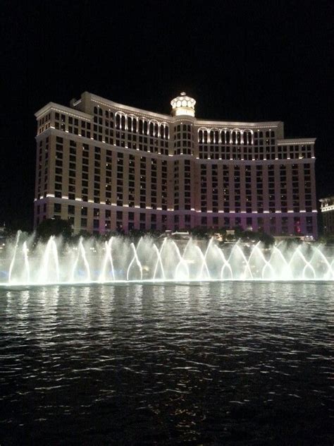 Bellagio Fountain Show In Las Vegas Vegas Trip Dream City Las Vegas