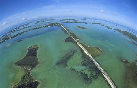 If you like the idea of glamping, renting one of these cabins in florida is going to be perfect for you! Florida Keys Key West travel | Love 2 Fly