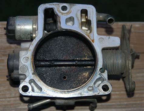 DIRTY throttle body?? Oil? - LS1TECH - Camaro and Firebird ...