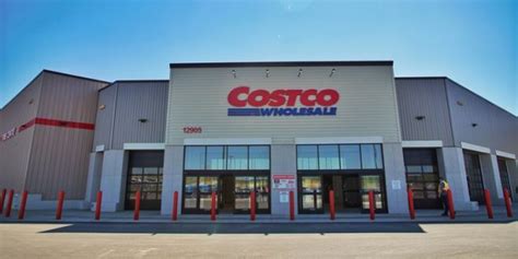 Costco Wholesale Opens New Warehouse In Southwest Calgary Canadas