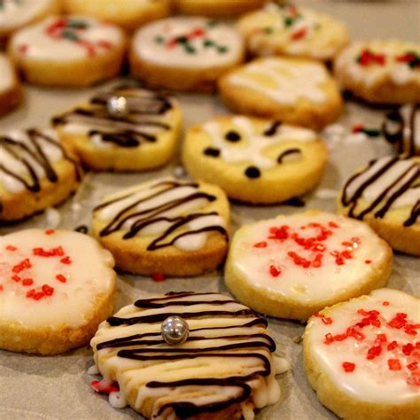 Aug 09, 2019 · or why not add the recipe to your christmas cookie baking list. FoodInspires.com - Professional Chef Services - 2014 Christmas Cookie, #4 - Lemon Cookies