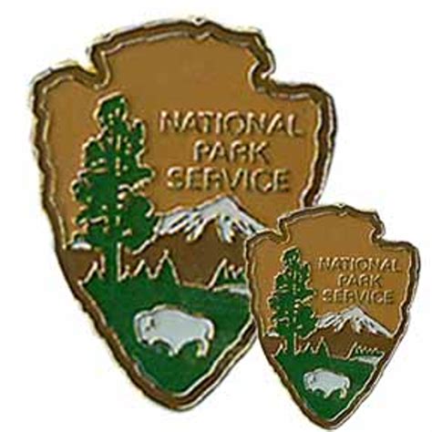National Park Service Small Lapel Pin Nps Employees Only Western