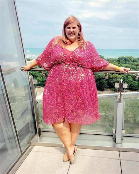 Plus Size Fashion For Women Plussize Pink Sequin Dress Plus Size