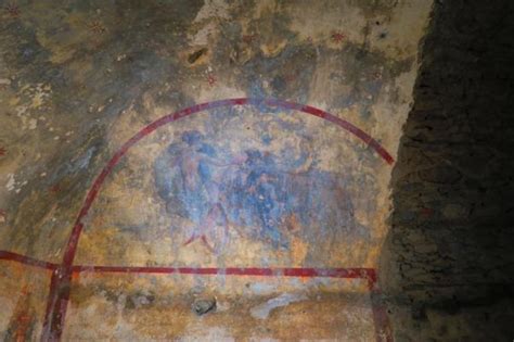 Nucleo originario della più nota capua, santa maria capua vetere ne rappresenta le origini e offre uno dei più bei siti archeologici del centro italia, il cui grande patrimonio archeologico, storico e culturale. Cosa vedere a Santa Maria Capua Vetere - MondoVagando