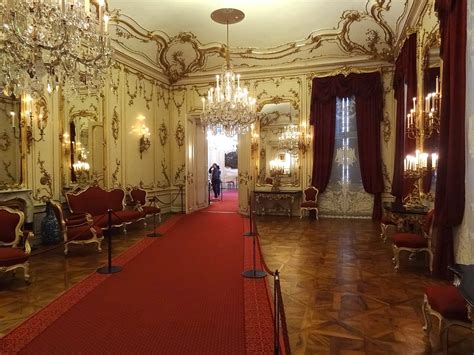 Welcome on the official page of schönbrunn palace!. 25 Incredible Interior View Images Of The Schonbrunn ...