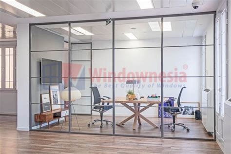 Oleh karenanya kaca cermin juga sering disebut one way mirrored glass. Harga Partisi Kaca Per Meter (1) > Windownesia | Jual ...