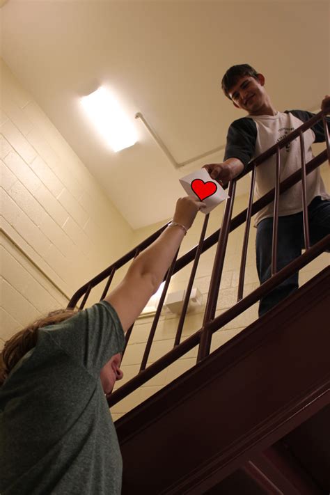 Maintaining a long distance relationship. Keeping up with long-distance relationships - The Aquinian