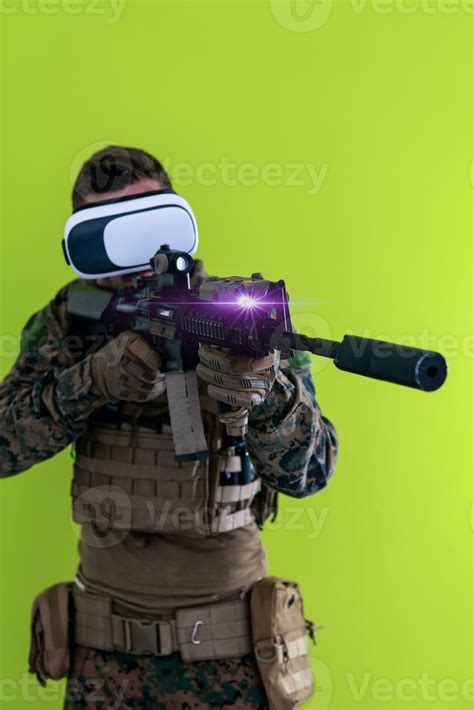 Soldier Virtual Reality Green Background 31053510 Stock Photo At Vecteezy