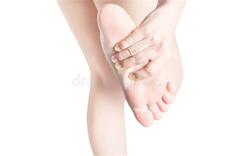 Secondo le indiscrezioni, il giovane respingerebbe tutte le accuse, sostenendo di non avere abusato della presunta vittima e di non averle dato della droga. Dolore Acuto Nei Piedi Di Una Donna Isolati Su Fondo ...