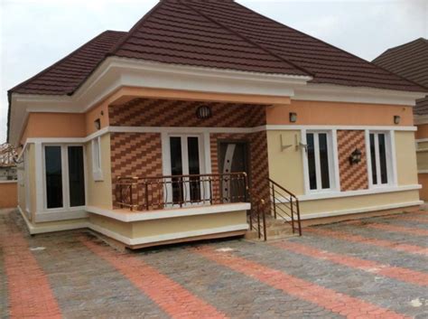 The spaces are usually not big, but they are usually ample and comfortable enough for a small young family. 3 Bedroom Bungalow - Nigeria Properties for Sale and Rent