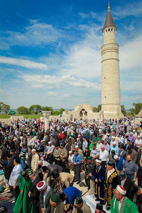 A budapesti eötvös józsef gimnáziumban érettségizett. Bolgar, Russia's mysterious Muslim city you've probably ...