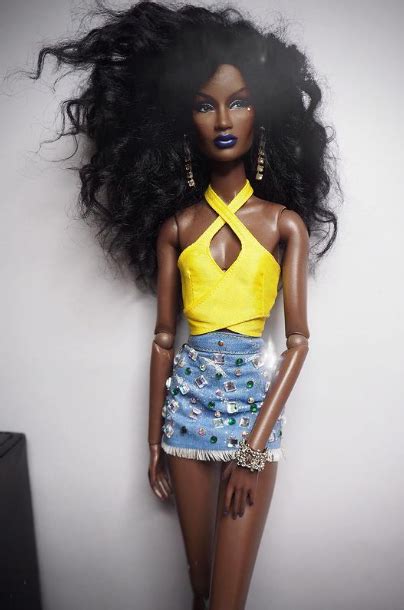 Pin By Ayesha On Art Natural Hair Doll Black Barbie Beautiful