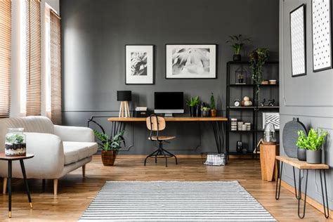 Desainlah secara fungsional dengan ciri khas gaya sendiri agar menjadi ruang yang. 8 Inspirasi Desain Ruang Kerja di Rumah, Cocok untuk ...