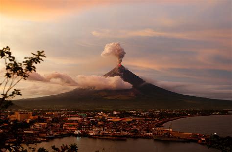 Mayon Philippines Mountains Parks Sky Volcano Hd Wallpaper Rare
