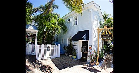 Search for cheap and discount holiday inn hotel rooms in key west, fl for your group or personal travels. Duval Inn $370 ($̶5̶2̶2̶). Key West Hotel Deals & Reviews ...