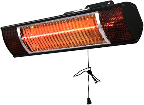 Large polished reflector for higher efficiency and cooler body. 8 Best Wall-Mounted Patio Heaters 2020 - Browse Top Picks