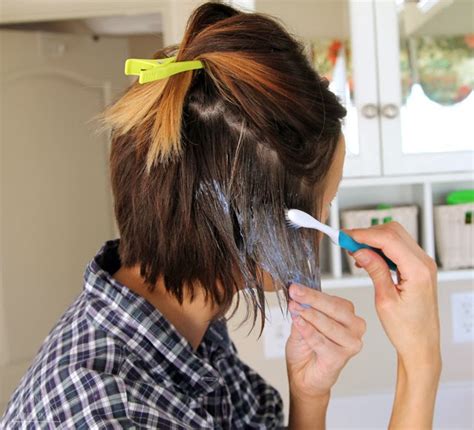 Maybe you would like to learn more about one of these? Short Hair Ombre Tutorial: How to Do Ombre at Home - ONE ...