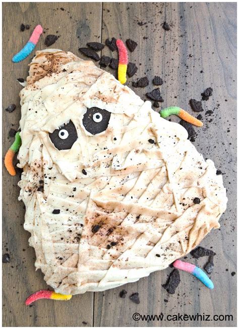 Join me in my first attempt at icing like a pro. Easy Cake Decorating Ideas - CakeWhiz