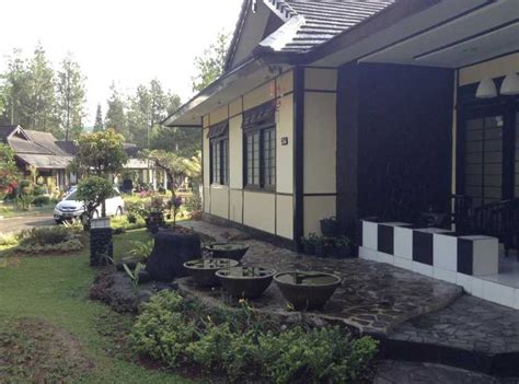 Designer villa osaka,,,yuhuuu serasa lagi liburan di jepang ya guys,,villa osaka ini favorit banget loh di designer homes makanya langsung aja reservasi sekarang !! 47 Villa di Puncak Harga Murah Mulai Rp400rb Fasilitas ...