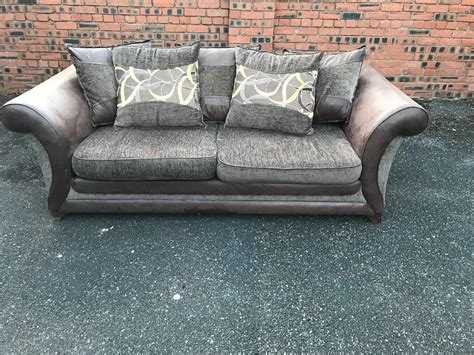 Dfs Large Two Seater Sofa Couch Settee Scatter Back Free Local
