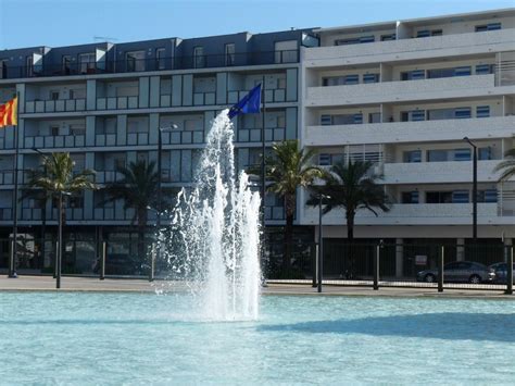 J'accepte les conditions générales pour créer mon compte, bénéficier des services de matching et postuler aux offres Photo à La Seyne-sur-Mer (83500) : Dans le parc de la ...