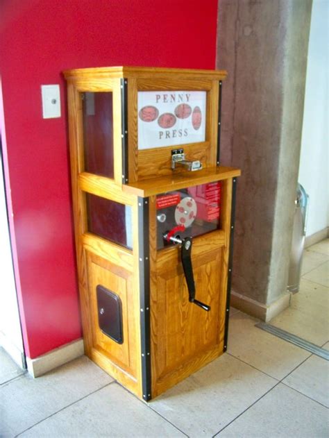 Find a souvenir pressed penny machine on the penny collector website: 10 Fascinating Facts About Pressed Pennies | Pressed pennies, Penny press machine, Smashed pennies