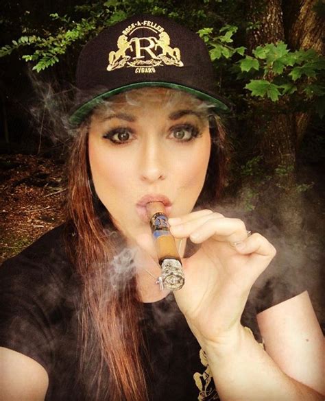Pin En Beautiful Cigar Smoking Women Vol 14