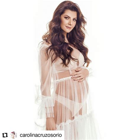 Catalina cruz (democratic party) is a member of the new york state assembly, representing district 39. Carolina Cruz presumió su barriguita de embarazo en ...