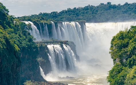 Cool Off With A Visit To The Iguazu Falls Evaneos