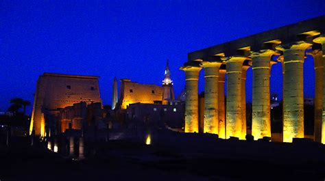 Luxor Temple By Night Hanomanob Flickr