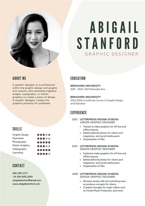 Customize Free Creative Resumes Templates Online Canva Graphic Design Resume Graphic