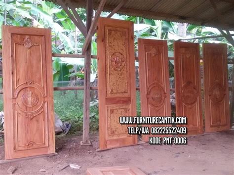 Dari sini kami akan berbagi inspirasi mengenai ukuran pintu utama rumah mewah yang terbaru dan populer. Pintu Rumah Ukiran Mewah Jepara | Toko Furniture Cantik Jepara