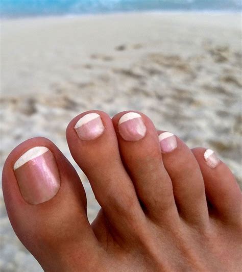 How To Do A French Pedicure At Home 10 Easy Steps And Tips Pedicure