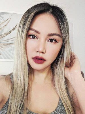 Chloe Ting Height Weight Size Body Measurements Biography Wiki Age