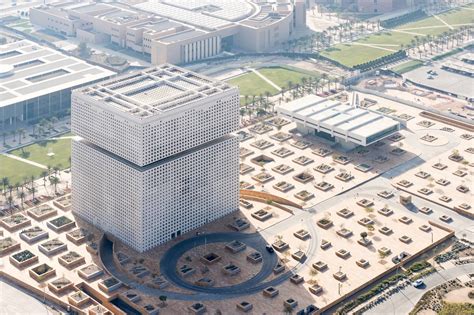 Our mission is dedicated to connecting cultures and advancing global… Case studies of Qatar Foundation Headquarters | Q-Soft