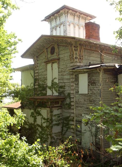 Neighbors Finally Get Chance To Save Historic Davenport Home